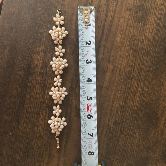 Vintage Daisy Cluster Rhinestone Center Bracelet Light Pink - Picture 8 of 8